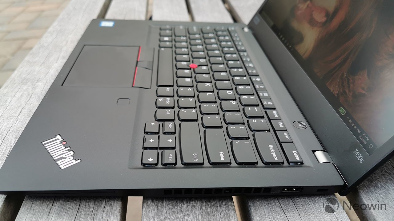 Lenovo ThinkPad T14s Review