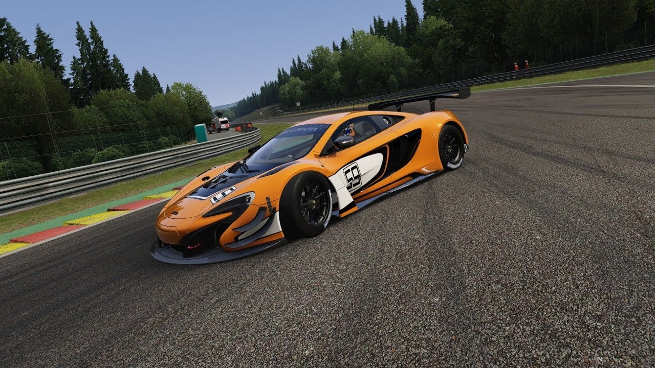 McLaren 650S GT3 Review